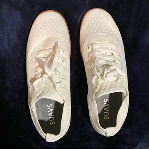 Suavs the Zilker Gum in Marshmallow size 11 (men’s 9)